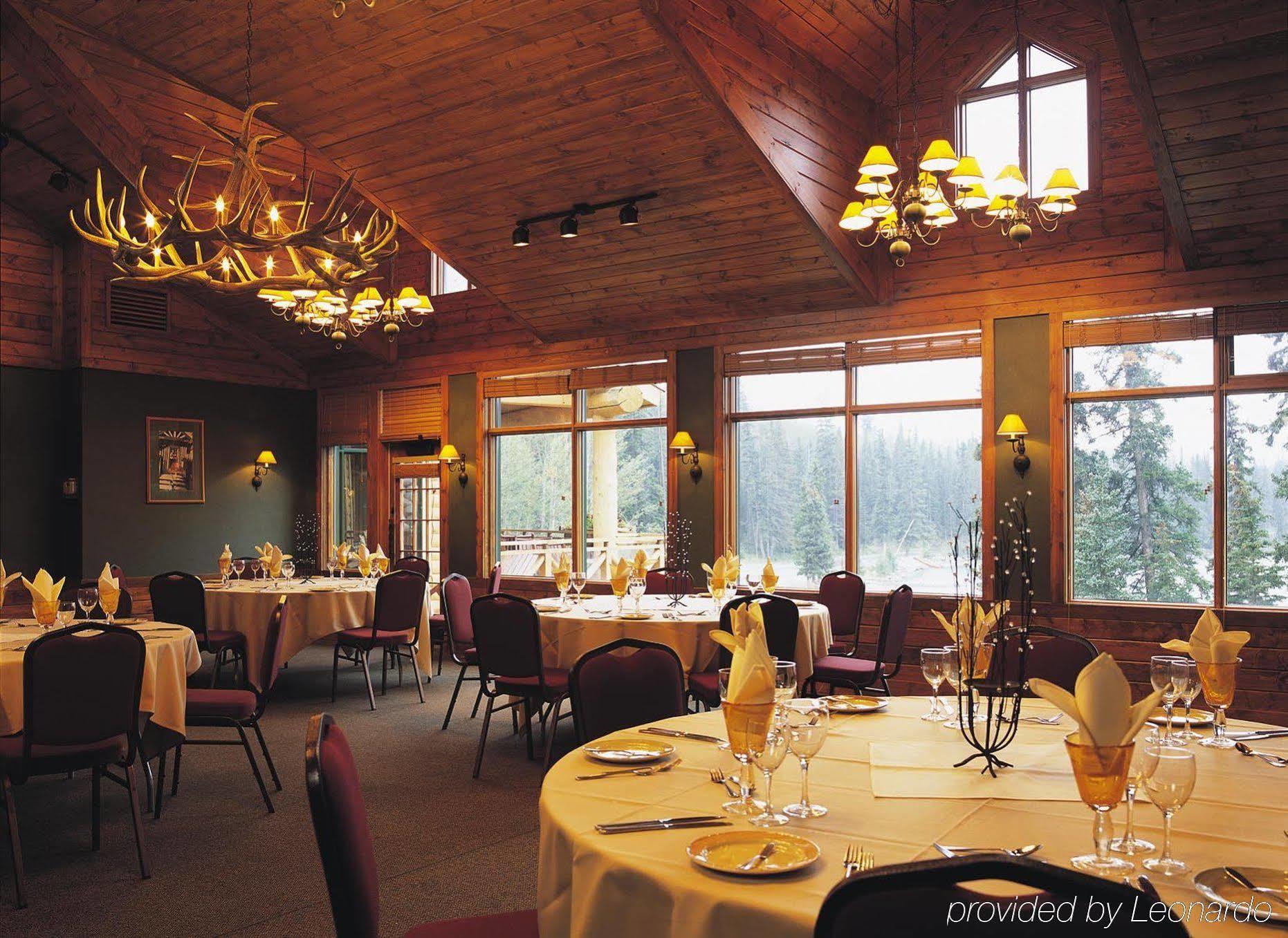 Pyramid Lake Lodge Jasper Restaurant photo